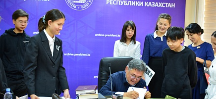 Участники Школьного конкурса в Архиве фото галереи 8